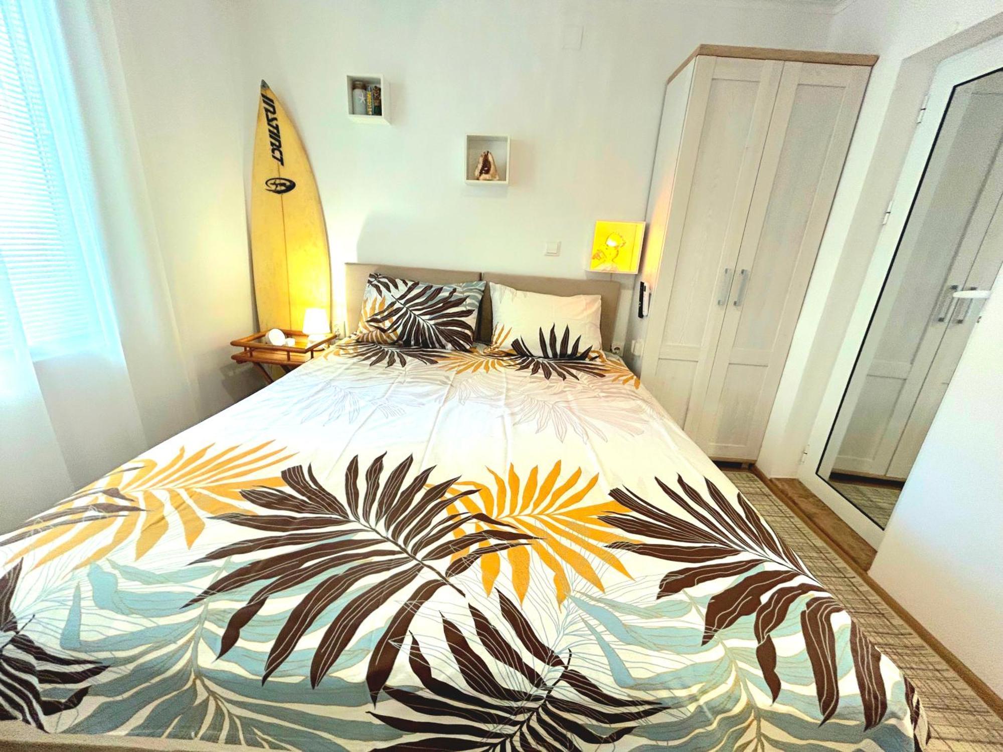 Aloha Apartment Burgas Exterior photo