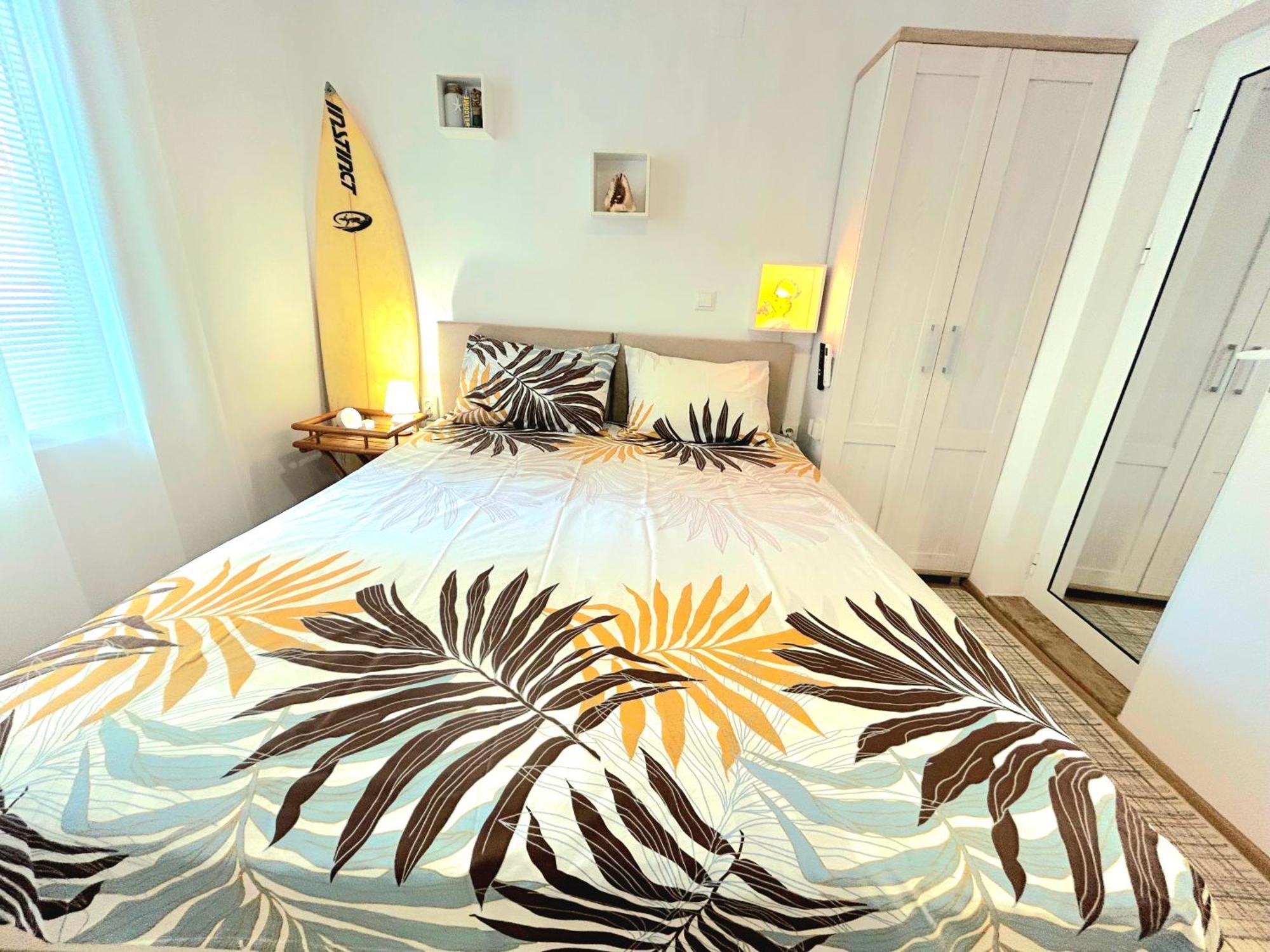 Aloha Apartment Burgas Exterior photo